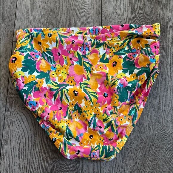 Anne cole woman’s floral bikini bottom NWOT - Picture 2 of 4